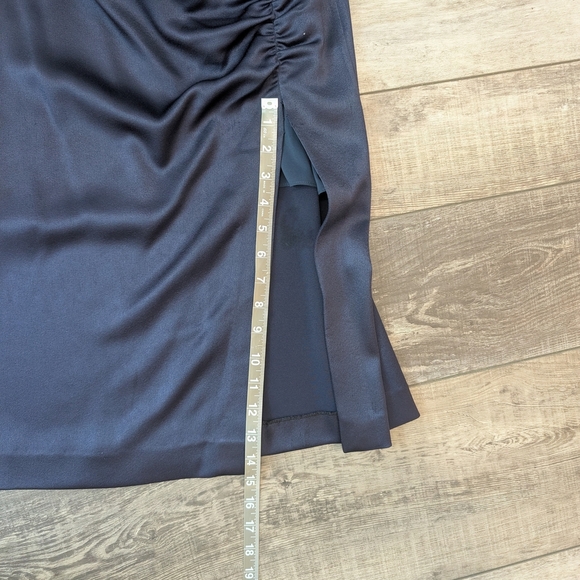 Alice + Olivia Blue Ruched Spaghetti Strap Midi Dress - Picture 12 of 12